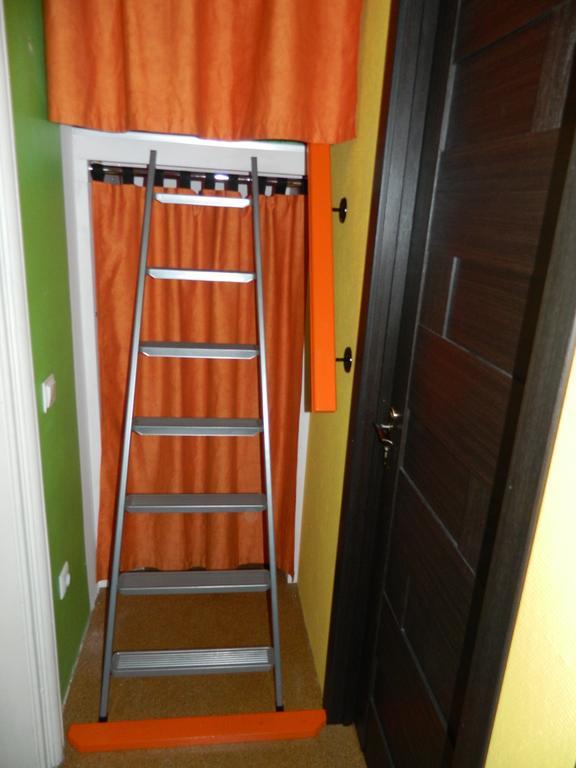 The Georgehouse Hostel Lviv Eksteriør billede
