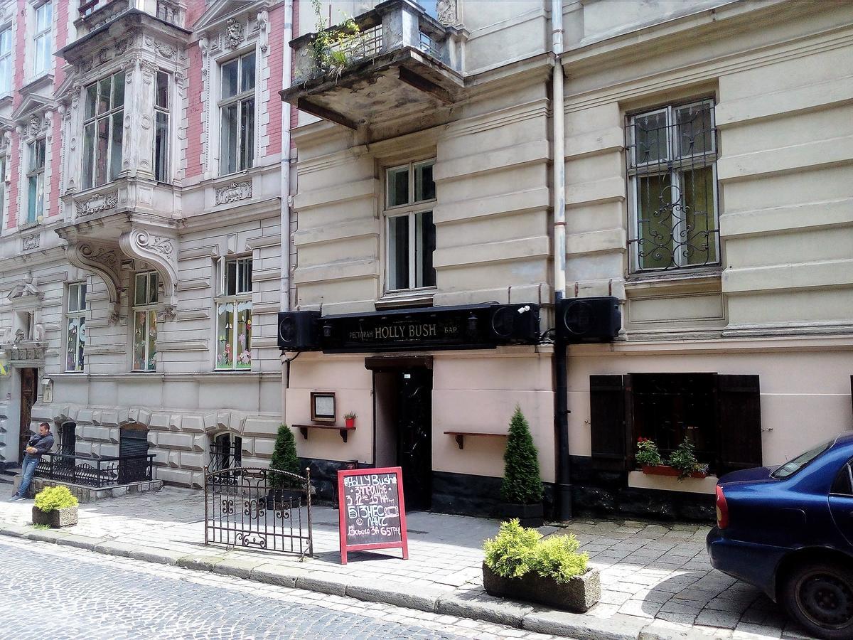 The Georgehouse Hostel Lviv Eksteriør billede